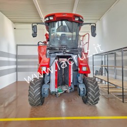 SELBSTFAHRENDER TRAUBENVOLLERNTER ERO SF200 - V131